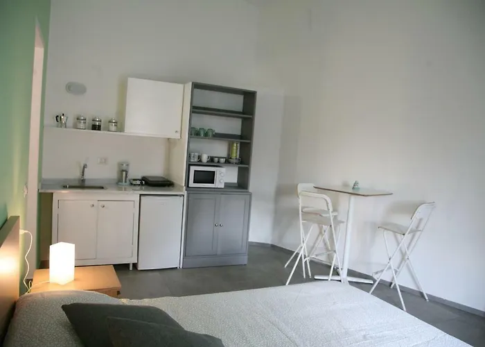 Couette-café Alyssa House