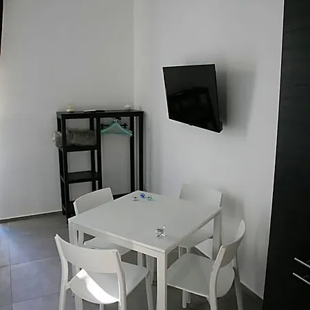 Alyssa House Отель типа 