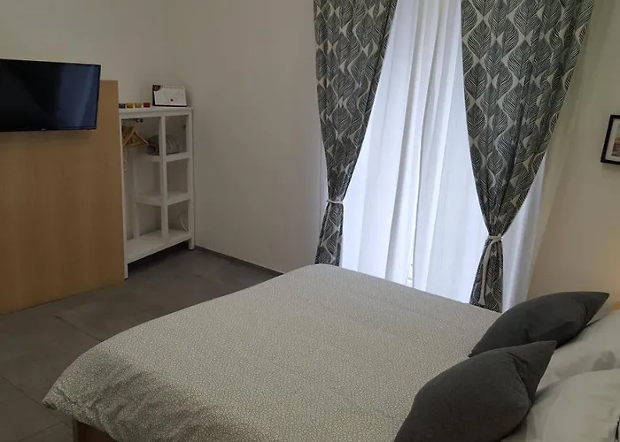 Alyssa House Bed and breakfast Nápoles